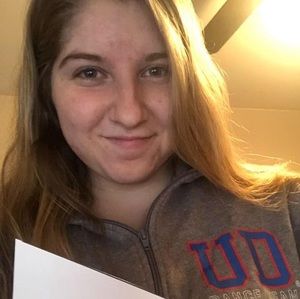 Meet your Posher, Stefani